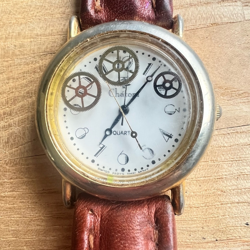 Vintage Chatom ladies floating gears steampunk fashion watch NEW BATTERY